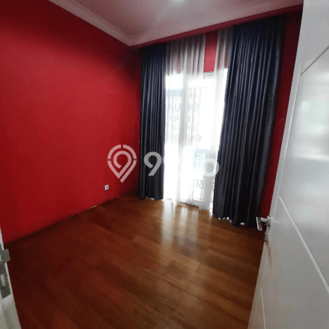 Jual Rumah Luas Elegan Dengan View Cantik di Pakuwon, Surabaya Jual Rumah Luas Elegan Dengan View Cantik di Pakuwon, Surabaya