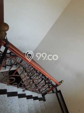 For Sale! Premium House LT 225m2 Desain Modern di Sukomanunggal For Sale! Premium House LT 225m2 Desain Modern di Sukomanunggal