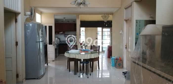 Rumah Modern 3 KT di Citraland Surabaya Rumah Modern 3 KT di Citraland Surabaya