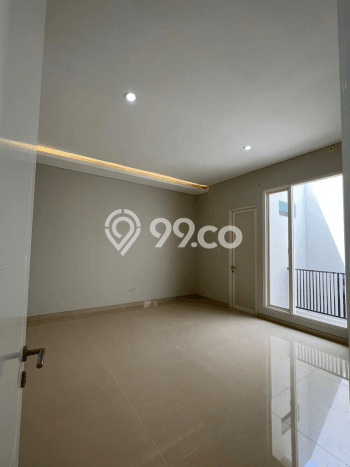 Hunian Mewah LB 490m2 Siap Pakai Desain Elegan di Pakuwon Indah, Surabaya Hunian Mewah LB 490m2 Siap Pakai Desain Elegan di Pakuwon Indah, Surabaya