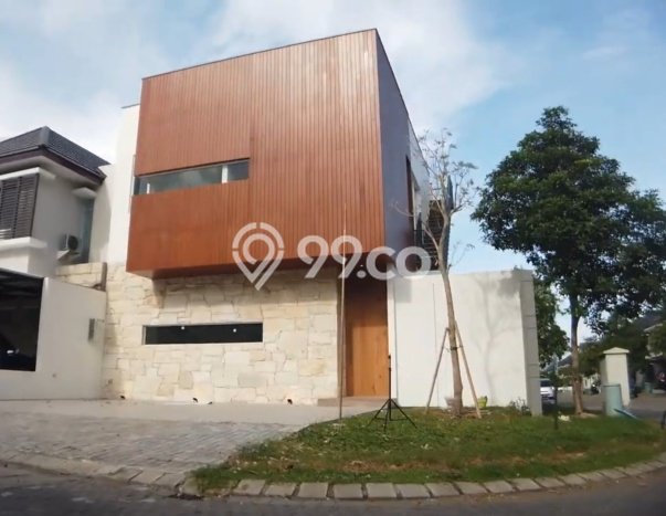 Rumah Luxury Modern Siap Huni di Citraland Surabaya Rumah Luxury Modern Siap Huni di Citraland Surabaya