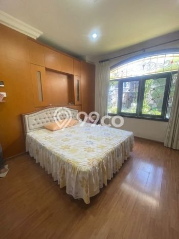 Ready to Use! Premium House LT 308m2 Desain Modern di Pakuwon Indah Ready to Use! Premium House LT 308m2 Desain Modern di Pakuwon Indah