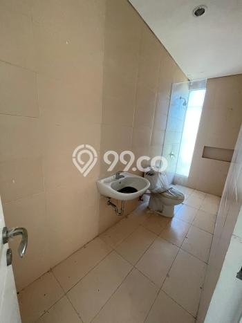 Dijual Hunian Rumah Terawat 4 Kamar di Citraland, Surabaya Dijual Hunian Rumah Terawat 4 Kamar di Citraland, Surabaya
