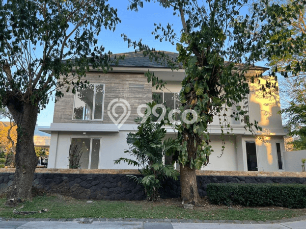 Hunian Mewah LB 490m2 Siap Pakai Desain Elegan di Pakuwon Indah, Surabaya Hunian Mewah LB 490m2 Siap Pakai Desain Elegan di Pakuwon Indah, Surabaya