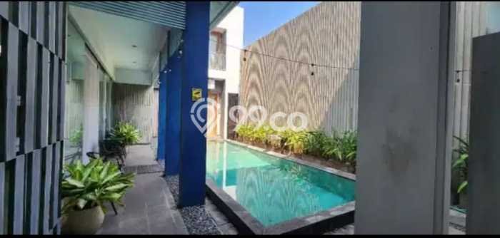 Jual Rumah Mewah Megah Dengan View Cantik di Citraland, Surabaya Jual Rumah Mewah Megah Dengan View Cantik di Citraland, Surabaya