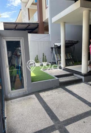 Jual Rumah Luas Megah Dengan View Cantik di Citraland, Surabaya Jual Rumah Luas Megah Dengan View Cantik di Citraland, Surabaya