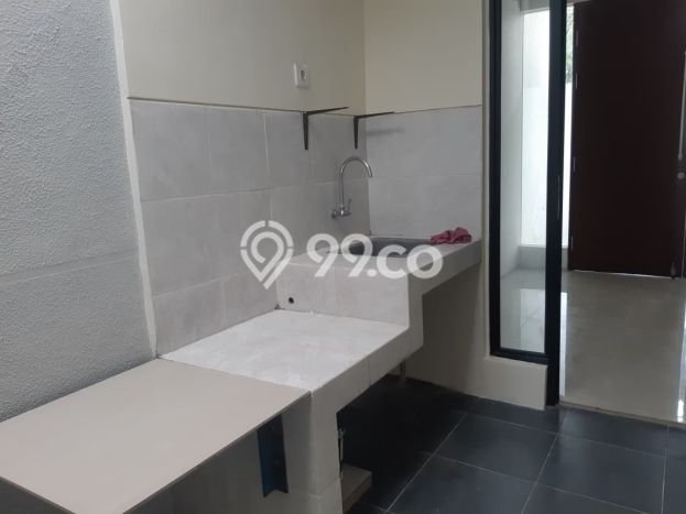 Dijual Hunian Rumah Nyaman 2 KT di Citraland, Surabaya Dijual Hunian Rumah Nyaman 2 KT di Citraland, Surabaya