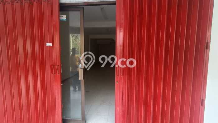 Ruko Bagus Dijual LB 185m2 Lokasi Strategis Surabaya Area Cocok untuk Berbisnis Ruko Bagus Dijual LB 185m2 Lokasi Strategis Surabaya Area Cocok untuk Berbisnis