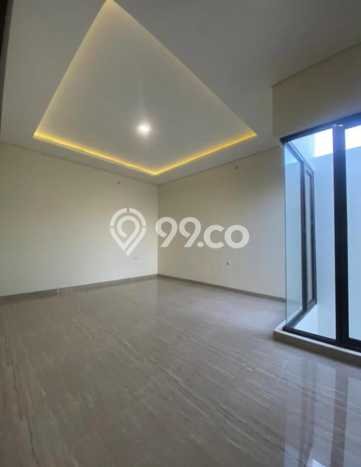 Dijual Rumah Mewah Megah Dengan View Cantik di Citraland, Surabaya Dijual Rumah Mewah Megah Dengan View Cantik di Citraland, Surabaya