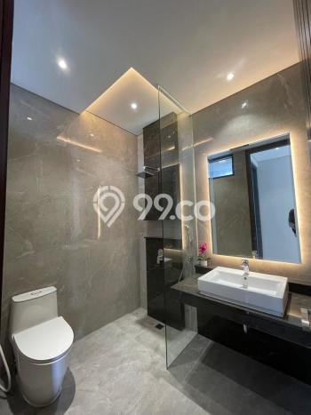 Rumah Elit Modern Siap Huni di Citraland Surabaya Rumah Elit Modern Siap Huni di Citraland Surabaya