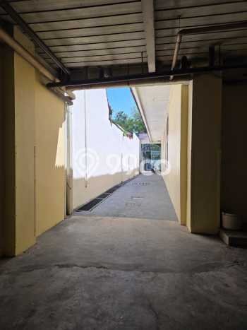 Rumah Elit LB 500m2 Siap Pakai Desain Elegan di Surabaya Kota, Surabaya Rumah Elit LB 500m2 Siap Pakai Desain Elegan di Surabaya Kota, Surabaya