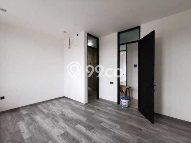 For Sale Rumah 3 Kamar Lokasi Strategis Nyaman dan Strategis di Waru For Sale Rumah 3 Kamar Lokasi Strategis Nyaman dan Strategis di Waru