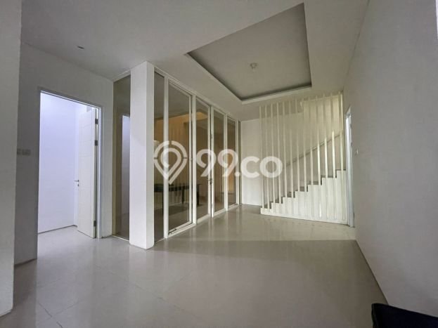 Lokasi terbaik! Rumah siap huni dikontrakkan di Wiyung LB 160m2 Lokasi terbaik! Rumah siap huni dikontrakkan di Wiyung LB 160m2