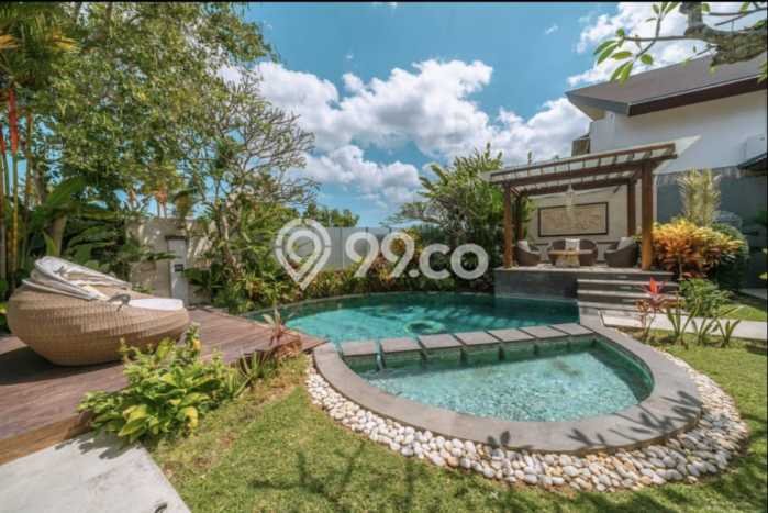 Vila Kawasan , Dimensi 400m2m², Ideal untuk hunian keluarga Vila Kawasan , Dimensi 400m2m², Ideal untuk hunian keluarga