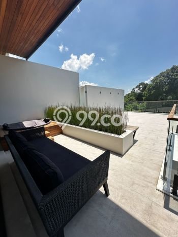 Rumah Mewah LB 300m2 Siap Pakai Desain Elegan di Pererenan, Badung Rumah Mewah LB 300m2 Siap Pakai Desain Elegan di Pererenan, Badung
