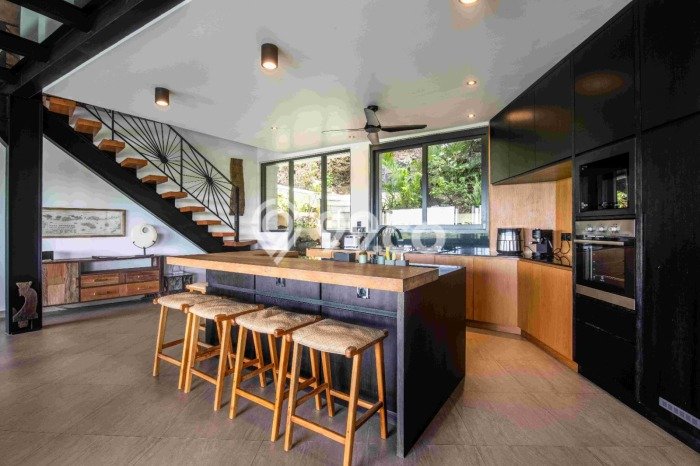 Vila di , Dimensi 800m2m², Cocok untuk tempat tinggal keluarga Vila di , Dimensi 800m2m², Cocok untuk tempat tinggal keluarga