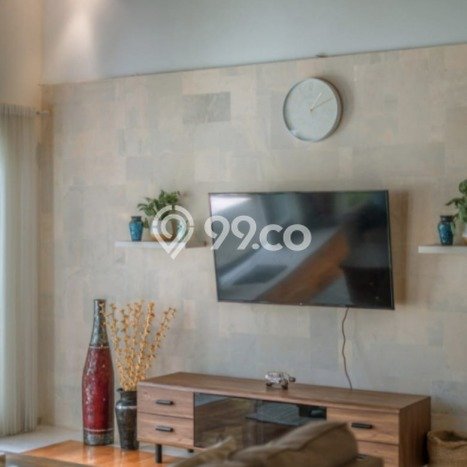 Vila Kawasan , Dimensi 400m2m², Ideal untuk hunian keluarga Vila Kawasan , Dimensi 400m2m², Ideal untuk hunian keluarga