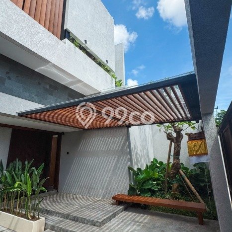 HARGA TERBAIK! Vila di , Dimensi 287m2m², Area Potensial dengan nilai naik HARGA TERBAIK! Vila di , Dimensi 287m2m², Area Potensial dengan nilai naik