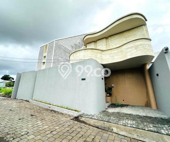 Vila Strategis di , Area 150m2m², Akses ke berbagai kebutuhan Vila Strategis di , Area 150m2m², Akses ke berbagai kebutuhan