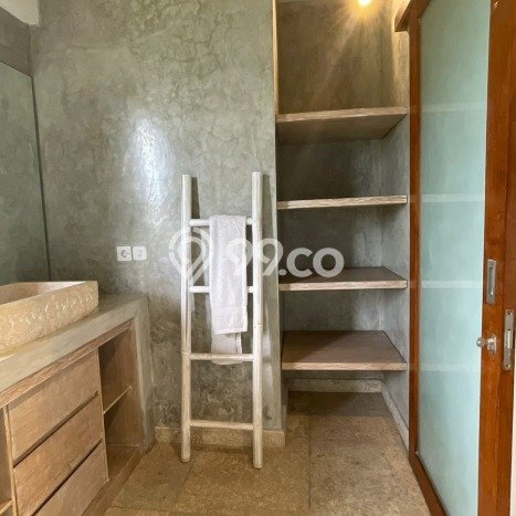 Vila Kawasan , Ukuran 250m2m², Area Potensial untuk bisnis Vila Kawasan , Ukuran 250m2m², Area Potensial untuk bisnis