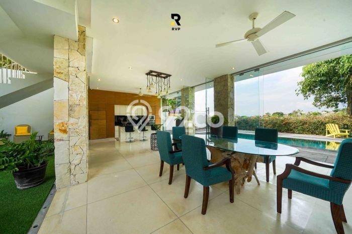 Vila Kawasan , Ukuran 550m2m², Ideal untuk beragam keperluan Vila Kawasan , Ukuran 550m2m², Ideal untuk beragam keperluan