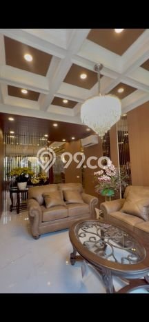 Rumah Mewah Siap Huni LT 200m2 di BSD, Tangerang Selatan Rumah Mewah Siap Huni LT 200m2 di BSD, Tangerang Selatan