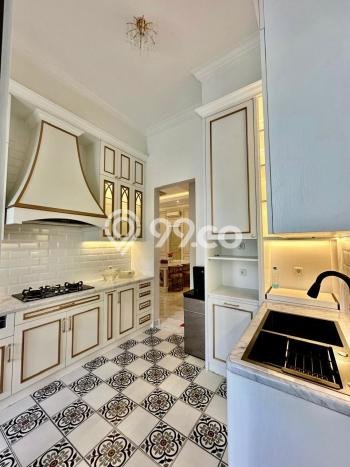 Jual Rumah Luas Elegan Dengan View Cantik di Pondok Indah, Jakarta Selatan Jual Rumah Luas Elegan Dengan View Cantik di Pondok Indah, Jakarta Selatan