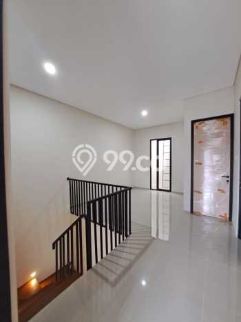 For Sale Hunian Rumah Nyaman 3 Kamar di BSD Nusaloka, Tangerang For Sale Hunian Rumah Nyaman 3 Kamar di BSD Nusaloka, Tangerang