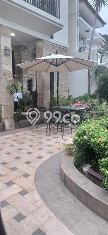 Rumah Elit Modern Tanpa Renovasi di BSD Bukit Golf Tangerang Rumah Elit Modern Tanpa Renovasi di BSD Bukit Golf Tangerang