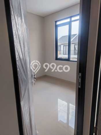 Rumah Asri area Soekarno Hatta, Bandung, Luas 72m2m² LB 80m2m² Rumah Asri area Soekarno Hatta, Bandung, Luas 72m2m² LB 80m2m²