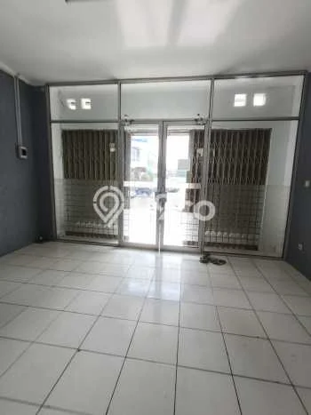 LOKASI POTENSIAL! Ruko Disewakan di Surapati, Luas 70m², Ready Bisnis LOKASI POTENSIAL! Ruko Disewakan di Surapati, Luas 70m², Ready Bisnis