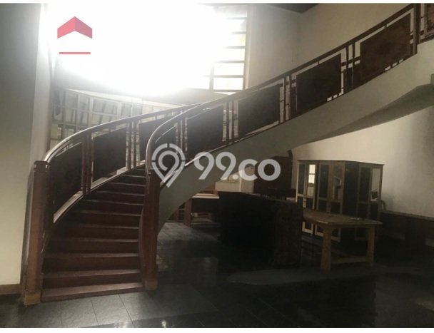 Rumah Mewah Siap Huni LT 2472m2 di Coblong, Bandung Rumah Mewah Siap Huni LT 2472m2 di Coblong, Bandung