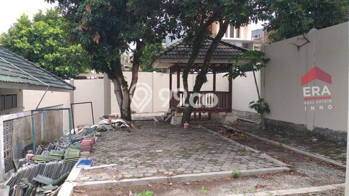 Rumah Luxury Modern Siap Huni di Surya Sumantri Bandung Rumah Luxury Modern Siap Huni di Surya Sumantri Bandung