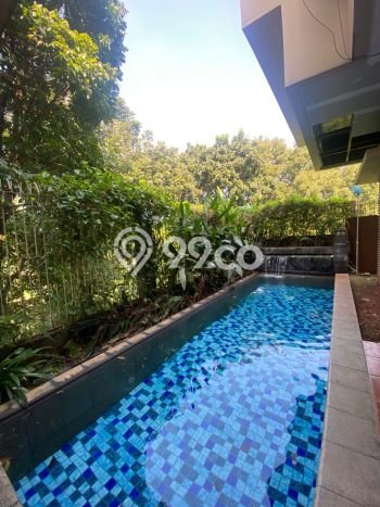 Rumah Mewah LB 200m2 Siap Huni Desain Elegan di Sentul City, Bogor Rumah Mewah LB 200m2 Siap Huni Desain Elegan di Sentul City, Bogor