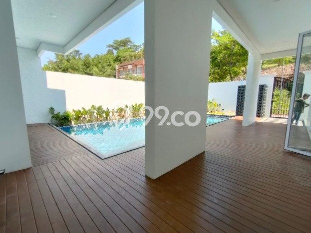 Dijual Rumah Luas Elegan Dengan View Cantik di Sentul City, Bogor Dijual Rumah Luas Elegan Dengan View Cantik di Sentul City, Bogor