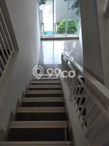 Hunian Mewah LB 620m2 Siap Huni Desain Elegan di Sentul City, Bogor Hunian Mewah LB 620m2 Siap Huni Desain Elegan di Sentul City, Bogor
