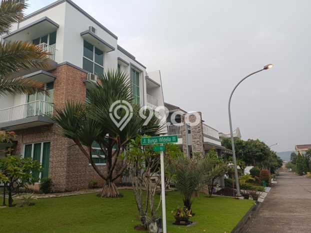 Hunian Mewah LB 620m2 Siap Huni Desain Elegan di Sentul City, Bogor Hunian Mewah LB 620m2 Siap Huni Desain Elegan di Sentul City, Bogor
