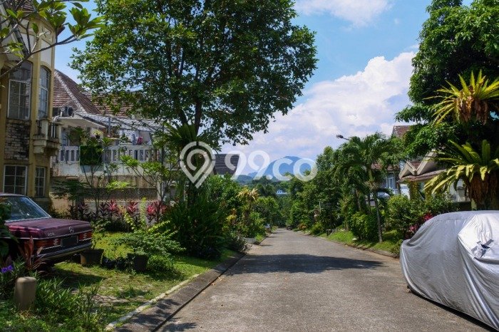 Hunian Elit LB 150m2 Siap Pakai Desain Elegan di Sentul City, Bogor Hunian Elit LB 150m2 Siap Pakai Desain Elegan di Sentul City, Bogor