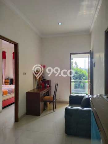 Ready to Use! Luxury House LT 219m2 Desain Elegan di Sentul City Ready to Use! Luxury House LT 219m2 Desain Elegan di Sentul City