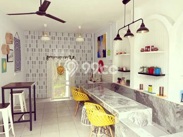 Ready to Use! Premium House LT 442m2 Desain Elegan di Sentul City Ready to Use! Premium House LT 442m2 Desain Elegan di Sentul City