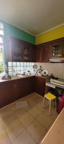Rumah Modern 4 KT LT 180m2 di Sentul City Rumah Modern 4 KT LT 180m2 di Sentul City