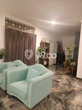 Rumah Mewah LB 400m2 Siap Huni Desain Elegan di Sentul City, Bogor Rumah Mewah LB 400m2 Siap Huni Desain Elegan di Sentul City, Bogor
