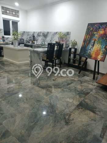 Rumah Mewah LB 400m2 Siap Huni Desain Elegan di Sentul City, Bogor Rumah Mewah LB 400m2 Siap Huni Desain Elegan di Sentul City, Bogor