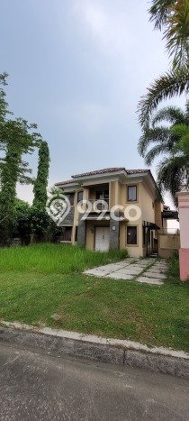 For Sale! Premium House LT 650m2 Desain Elegan di Sentul City For Sale! Premium House LT 650m2 Desain Elegan di Sentul City