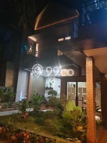 Ready to Use! Premium House LT 345m2 Desain Modern di Sentul City Ready to Use! Premium House LT 345m2 Desain Modern di Sentul City