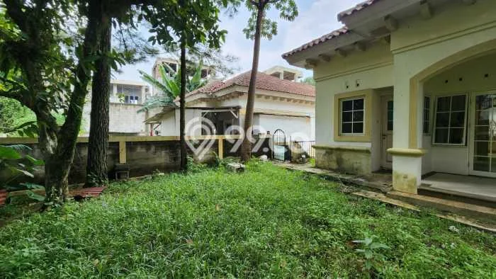 Ready to Use! Luxury House LT 469m2 Desain Modern di Sentul City Ready to Use! Luxury House LT 469m2 Desain Modern di Sentul City