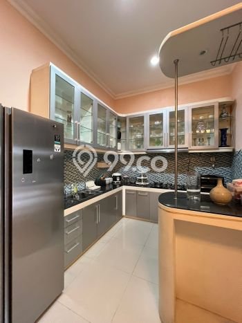 Ready to Use! Luxury House LT 430m2 Desain Elegan di Sentul City Ready to Use! Luxury House LT 430m2 Desain Elegan di Sentul City