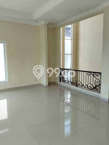 For Sale! Luxury House LT 516m2 Desain Modern di Sentul City For Sale! Luxury House LT 516m2 Desain Modern di Sentul City