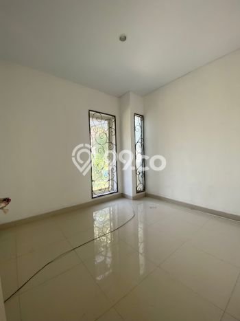 For Sale Hunian Rumah Nyaman 5 Kamar di Sentul City, Bogor For Sale Hunian Rumah Nyaman 5 Kamar di Sentul City, Bogor
