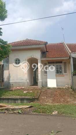 For Sale Hunian Rumah Nyaman 3 Kamar di Sentul City, Bogor For Sale Hunian Rumah Nyaman 3 Kamar di Sentul City, Bogor